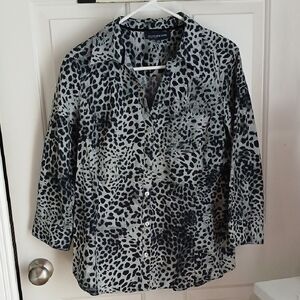 Jones New York Signature. Black and Gray Animal Print Button Down Shirt